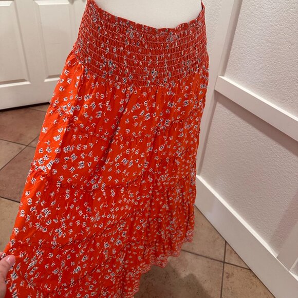 Max Studio Skirt Red Size L - Picture 3 of 4